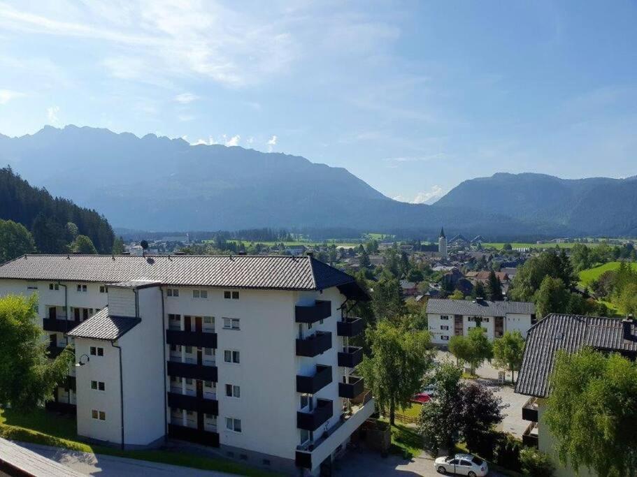 Alpenurlaub II Wohnung Mit Traumausblick Bad Mitterndorf Bagian luar foto