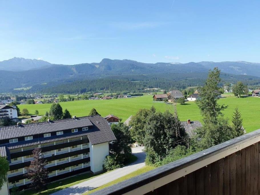Alpenurlaub II Wohnung Mit Traumausblick Bad Mitterndorf Bagian luar foto