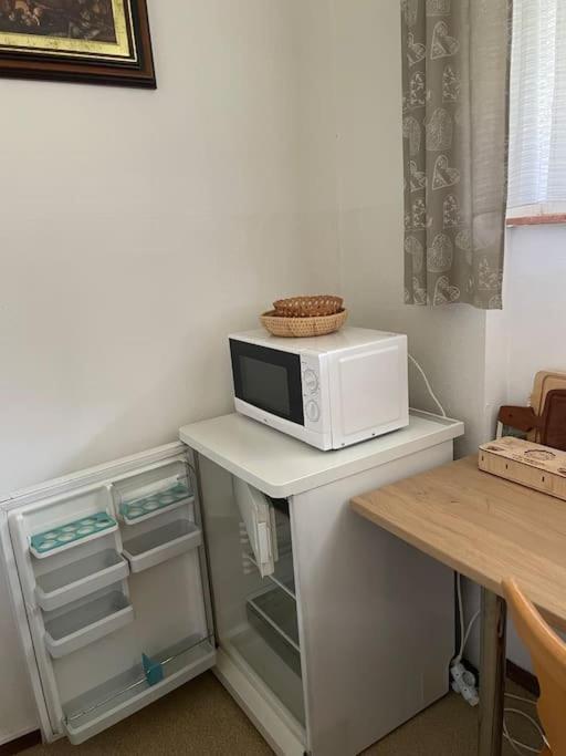 Alpenurlaub II Wohnung Mit Traumausblick Bad Mitterndorf Bagian luar foto