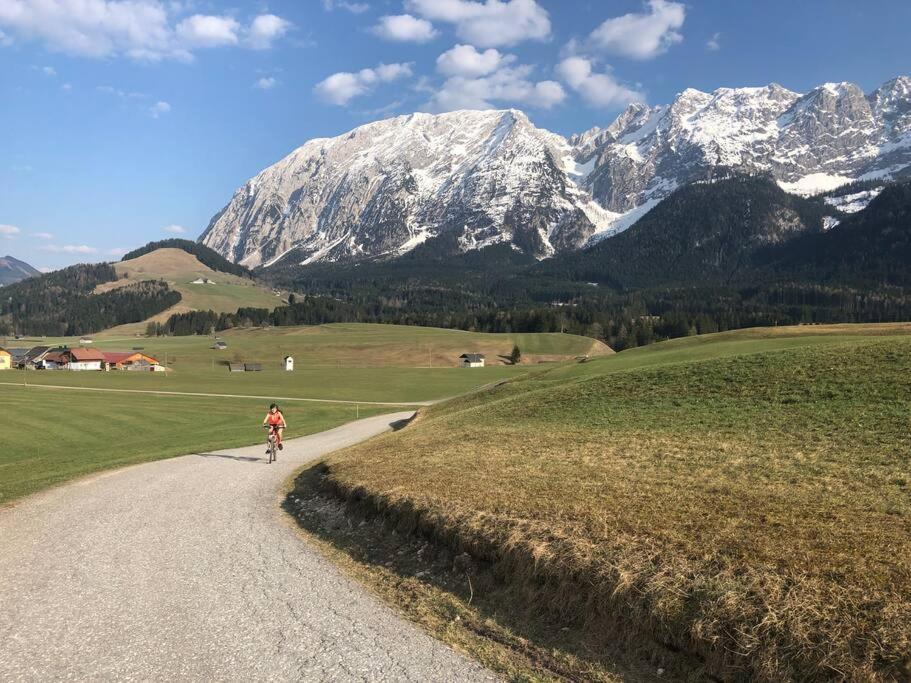 Alpenurlaub II Wohnung Mit Traumausblick Bad Mitterndorf Bagian luar foto